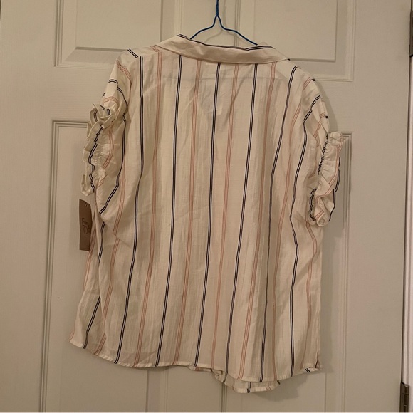NEW Eden & Olivia Women’s Cream Striped Button Front Blouse Short Sleeve Size L - Picture 2 of 8